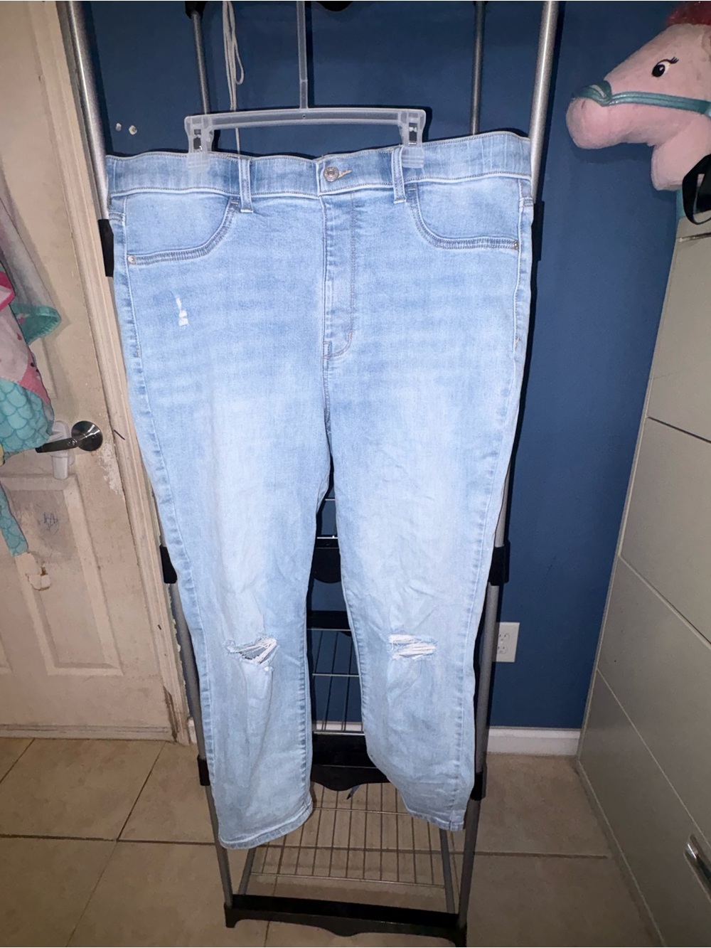Wonderly Light Blue Distressed Boyfriend Jeans